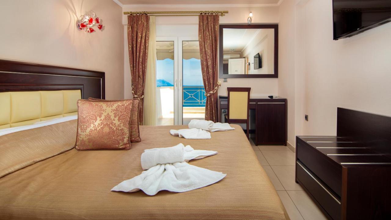Ilia Mare Hotel Exterior foto