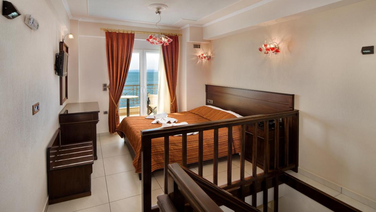 Ilia Mare Hotel Exterior foto